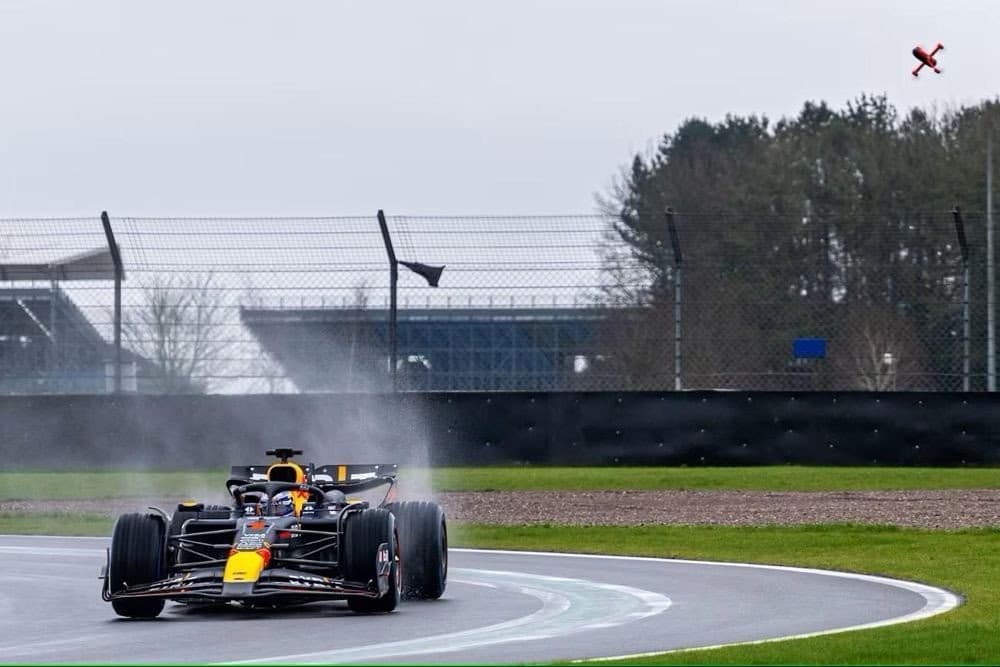 rocket-drone-red-bull-max-verstappen-1.jpg